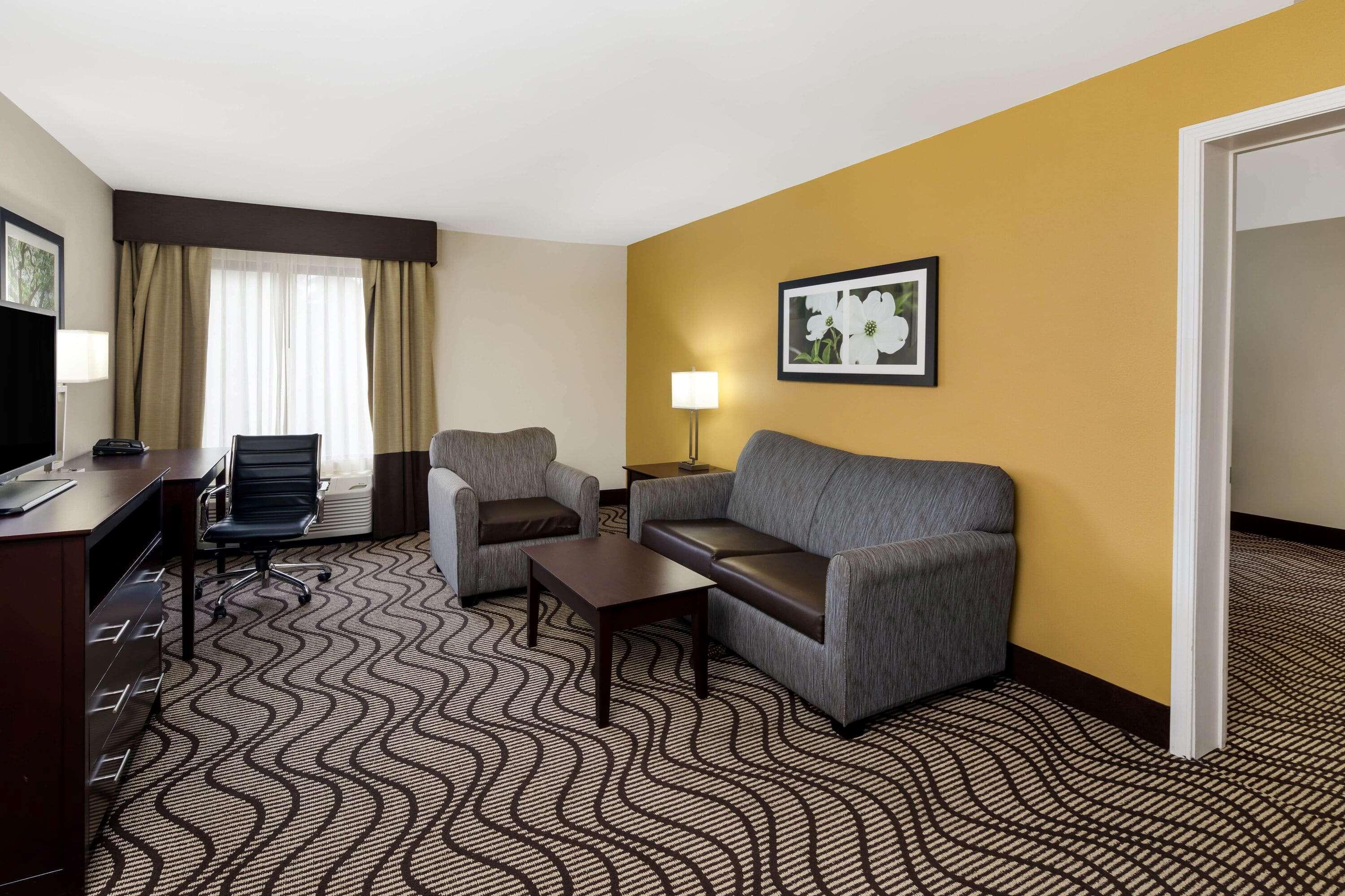 Hotel La Quinta By Wyndham Lagrange / I-85 Extérieur photo