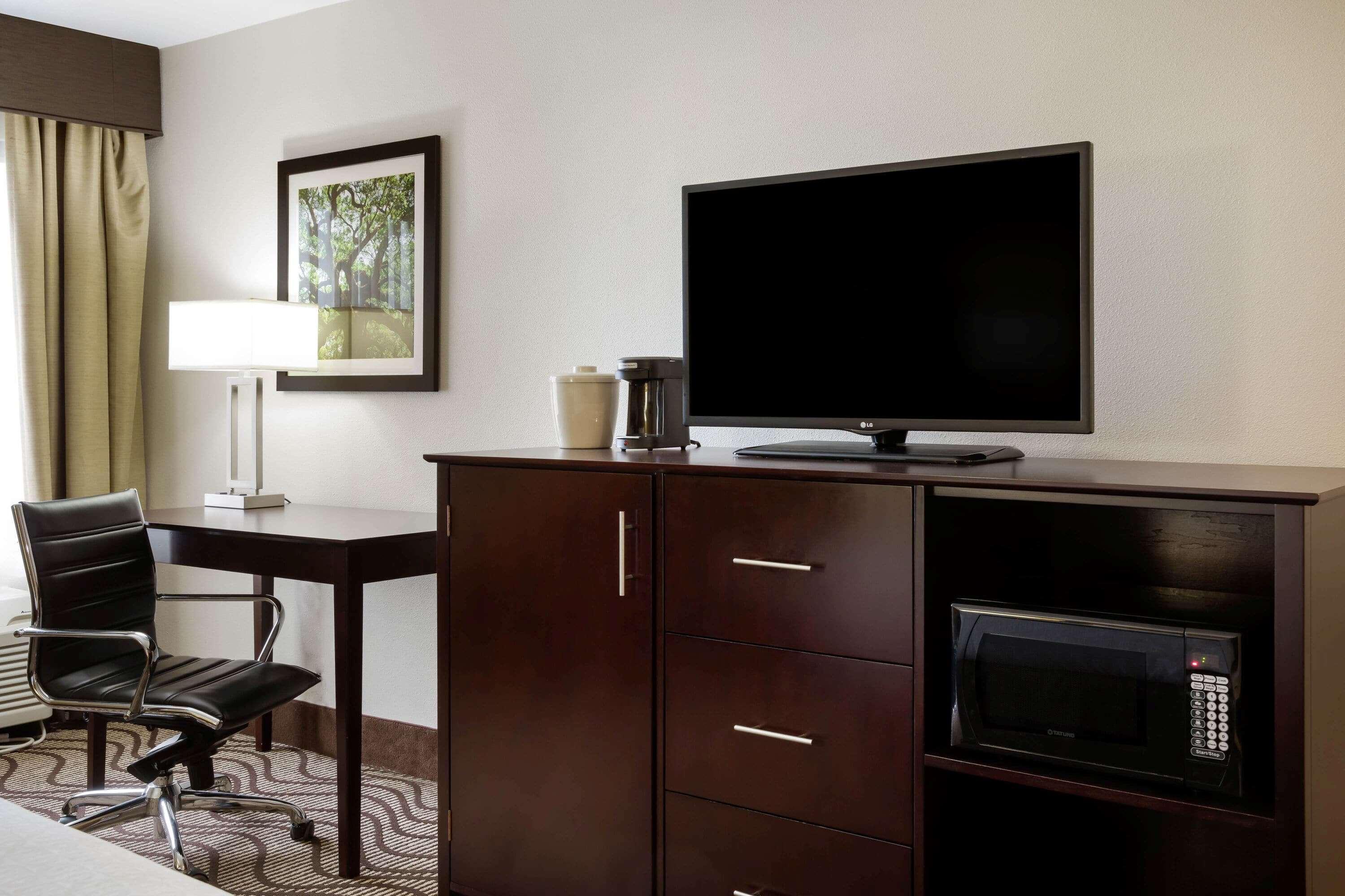 Hotel La Quinta By Wyndham Lagrange / I-85 Extérieur photo
